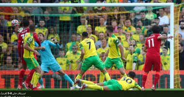 سنكلير: محمد صلاح أفضل لاعب في ليفربول ويستحق أعلى راتب