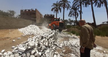 إزالة 28 حالة تعدى على الرقعة الزراعية فى أبو النمرس ومنشأة القناطر والحوامدية
