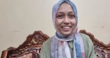 الناجح يرفع إيده.. شاهد فرحة الثانية على الثانوية العامة علمى علوم بسوهاج