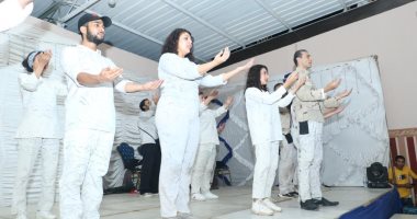 145 ليلة عرض يقدمها البيت الفنى للمسرح فى قرى مصر بـ20 محافظة