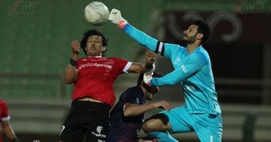 الزمالك يغازل درع الدوري والأهلي يبتعد.. الأبيض يهزم دجلة بهدف نظيف ويوسّع الفارق مع الأحمر لـ4 نقاط.. كتيبة موسيماني تفشل فى الفوز على الطلائع وتكتفى بالتعادل قبل 3 جولات من نهاية المسابقة
