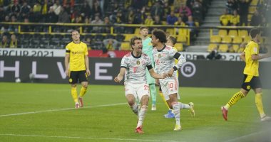 بايرن ميونخ بطلا لكأس السوبر الألمانى بثلاثية ضد دورتموند.. فيديو