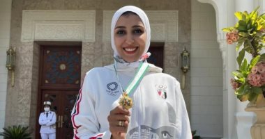 تكريم جيانا فاروق وأبطال الكاراتيه المعتزلين على هامش الدورى العالمى بالقاهرة 
