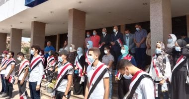 انطلاق أولى الزيارات الميدانية لـ"طلاب جامعة المنيا" لمشروعات "حياة كريمة"