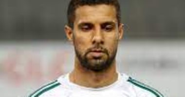 إسلام سرى يرحب بالحل الودى مع النادي المصري لعدم حرمانه من القيد 