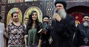 الكنيسة الأرثوذكسية تكرم الأولى على الثانوية مكفوفين بقطاع كنائس عزبة النخل 