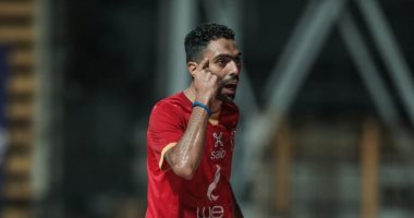 الأهلي يبدأ إجراءات تعديل عقد "حسين الشحات"بعد رفضه الإغراءات الخليجية