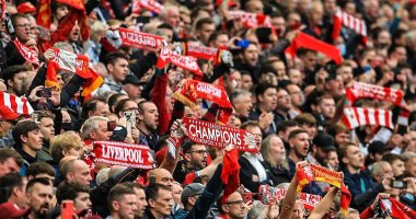 ليفربول ضد بيرنلي.. جماهير الريدز تشعل أنفيلد بعد غياب طويل