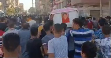 والد الطفل شهيد لقمة العيش بالدقهلية: "من قام بقتل ابنى ليس بشرا"