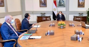الرئيس السيسي يتابع أداء ونشاط هيئة قناة السويس ومشروعات المنطقة الاقتصادية.. ويوجه باستمرار مشروعات الهيئة وتعظيم الفرص الاستثمارية وتوطين التكنولوجيا وامتلاك القدرة الصناعية.. وتعزيز مكانتها المتفردة عالميا