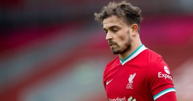 ليون يعلن التوصل إلى اتفاق رسمي لضم شاكيري من ليفربول