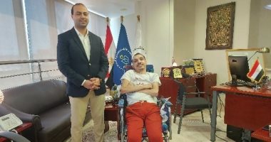 "الرعاية الصحية" تستجيب لشاب بورسعيدى مصاب بقطع فى الحبل الشوكى.. لايف وصور