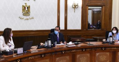 بتوجيهات رئاسية.. مدبولى يستعرض المؤشرات المستقبلية للاقتصاد المصرى