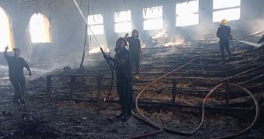محافظ كفر الشيخ ونائبه يتفقدان آثار حريق بمدرج بكلية الثروة السمكية.. صور