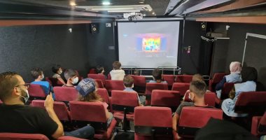 أتوبيس السينما فى غزة..لاستمتاع الأطفال بالمدينة ومحاولة لإعادة إحياء الفن 