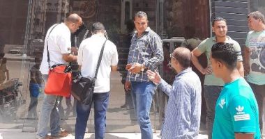 تشميع محل مشويات شهير بالزقازيق لاستخدامه لحوما غير صالحة للاستهلاك.. صور