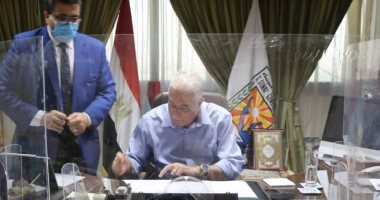 محافظ جنوب سيناء يقرر خفض مجموع قبول طلاب الثانوى العام والفنى