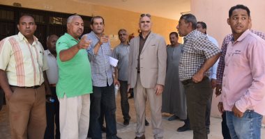 رئيس جامعة الأقصر: تجهيز مركز الاختبارات الإلكترونية بكلية سياحة وفنادق.. صور