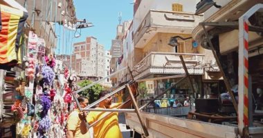 رئيس مدينة بنى سويف يقود حملة لإزالة 59 حالة إشغالات من الطريق