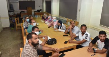 تدريب 14 موظفا بجامعة سوهاج على إدخال البيانات بمنظومة لقاح فيروس كورونا