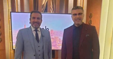 إعاده حلقة النجم أحمد عبد العزيز فى واحد من الناس على قناة الحياة.. الجمعة 
