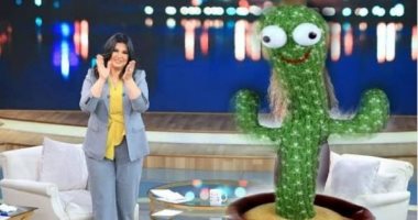 مني الشاذلي"بتقلش على نفسها"بعد كوميك استضافتها للصبارة الراقصة:هى بقت كده 
