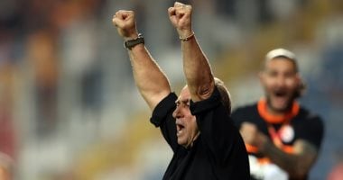 مدرب جالاتا سراي يحدد موعد حسم مصير مصطفى محمد