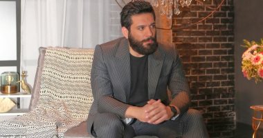 حسن الرداد يتجاوز أحزان وفاة دلال عبد العزيز ويعود لتصوير فيلمه الجديد