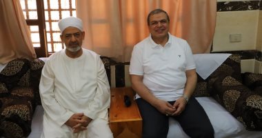 شيخ الأزهر يستقبل وزير القوى العاملة بالأقصر ويشيد بتوفير فرص عمل للشباب