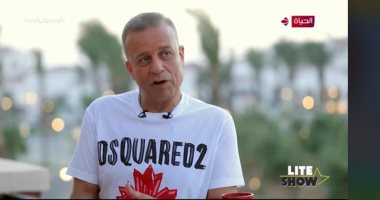 شريف منير: عملت دور "الست" مرتين ومش هكرره تانى.. فيديو 