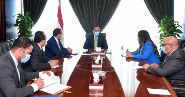 رئيس الوزراء يتابع جهود تدريب الموظفين المرشحين للانتقال إلى العاصمة الإدارية الجديدة.. وخطوات تخصيص الوحدات السكنية للموظفين المنتقلين للعاصمة الإدارية.. و3 أشهر للانتهاء من الإجراءات