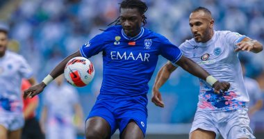 الهلال يفرط فى صدارة الدوري السعودي بتعادل مخيب للآمال مع الباطن