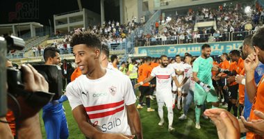 توقف مباراة الزمالك أمام البنك الأهلى بسبب "المستبعدين".. صور