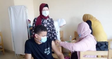 بدء تطعيم الطلاب الجدد بكليات جامعة الإسكندرية بلقاح كورونا