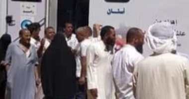 توقيع الكشف على 685 حالة خلال قافلة طبية بالتفتيش البحرى بأبو المطامير