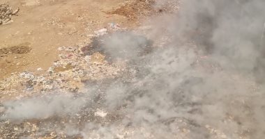 شكوى من تراكم القمامة فى قرية سندبسط محافظة الغريية.. ورئيس المدينة يستجيب
