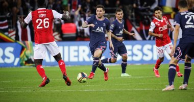 باريس سان جيرمان يتصدر الدورى الفرنسى بهدفين ضد ريمس فى ظهور ميسي الأول