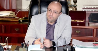 محافظ بنى سويف يتابع مع "الرى" الموقف التنفيذى لأعمال تبطين الترع