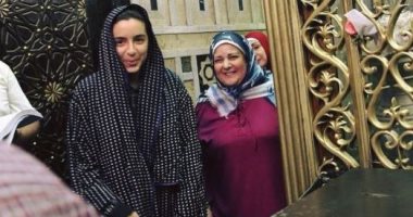 سارة عبد الرحمن تستعيد ذكرياتها مع دلال عبد العزيز: بحمد ربنا إنى عرفت ملاك زيك