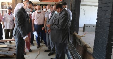 محافظ كفر الشيخ يتابع تطوير الديوان العام وتطعيم العاملين ضد كورونا.. صور