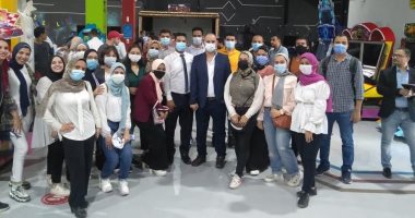 التدريب العملى لطلاب وخريجي الجامعات الحكومية سلاح الدولة لإعداد جيل قادر على الإبداع والابتكار.. "اليوم السابع" مع الطلاب داخل مشروعات وزارة التموين .. والمتدربون يؤكدون: التدريب ساهم فى تنمية مهارتنا.. صور