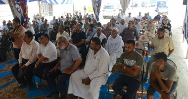 محافظ بورسعيد: بعض الجمعيات تستغل صغار الفلاحين.. ويوجه بمتابعة التوريد.. صور