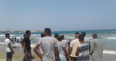 مصرع شابين غرقا بأحد شواطئ مدينة القصير فى البحر الأحمر.. صور 