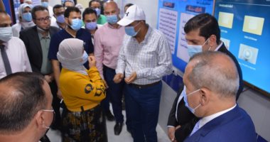 محافظ الدقهلية يتفقد المشروعات الجارية بشربين ضمن مبادرة حياة كريمة.. صور
