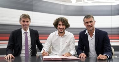 ميلان يتعاقد مع الفرنسى ياسين عدلى من بوردو