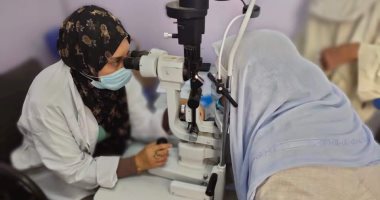 الكشف وتقديم العلاج لـ260 حالة بقافلة طبية ضمن "حياة كريمة " ببنى سويف.. صور