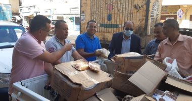 تموين الأقصر تضبط ربع طن كبد دجاج وبط وسمان غير صالحة للاستهلاك.. صور