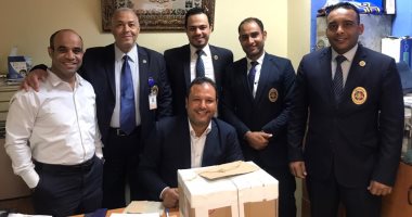 جمارك مطار شرم الشيخ تضبط محاولتى تهريب كمية من المستلزمات الطبية وأدوية