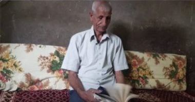 حاصل على الثانوية العامة بعد المعاش.. "قرنى": البابل شيت حلو وهدخل حقوق.. فيديو