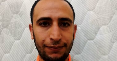 نجاة طفل من الموت صعقا فى عمود إنارة.. شهود عيان ومنقذ الطفل يروون تفاصيل الحادث.. شاب الشرقية البطل: لم أفكر لحظة وكل همى ألحق الولد قبل ما يموت.. ومواطن بالقرية: حادث الطفل ليس الأول